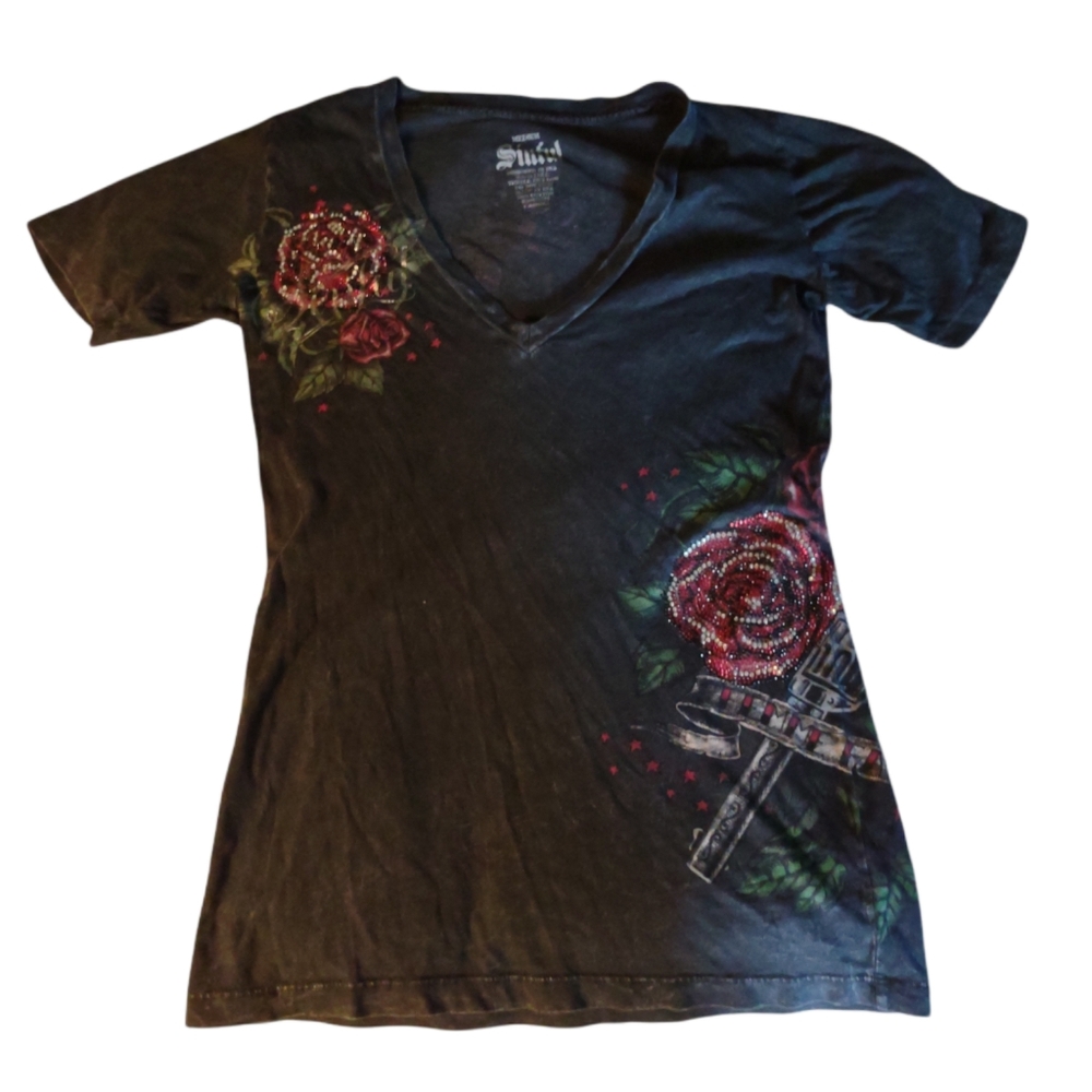 Sinful guns and roses tee